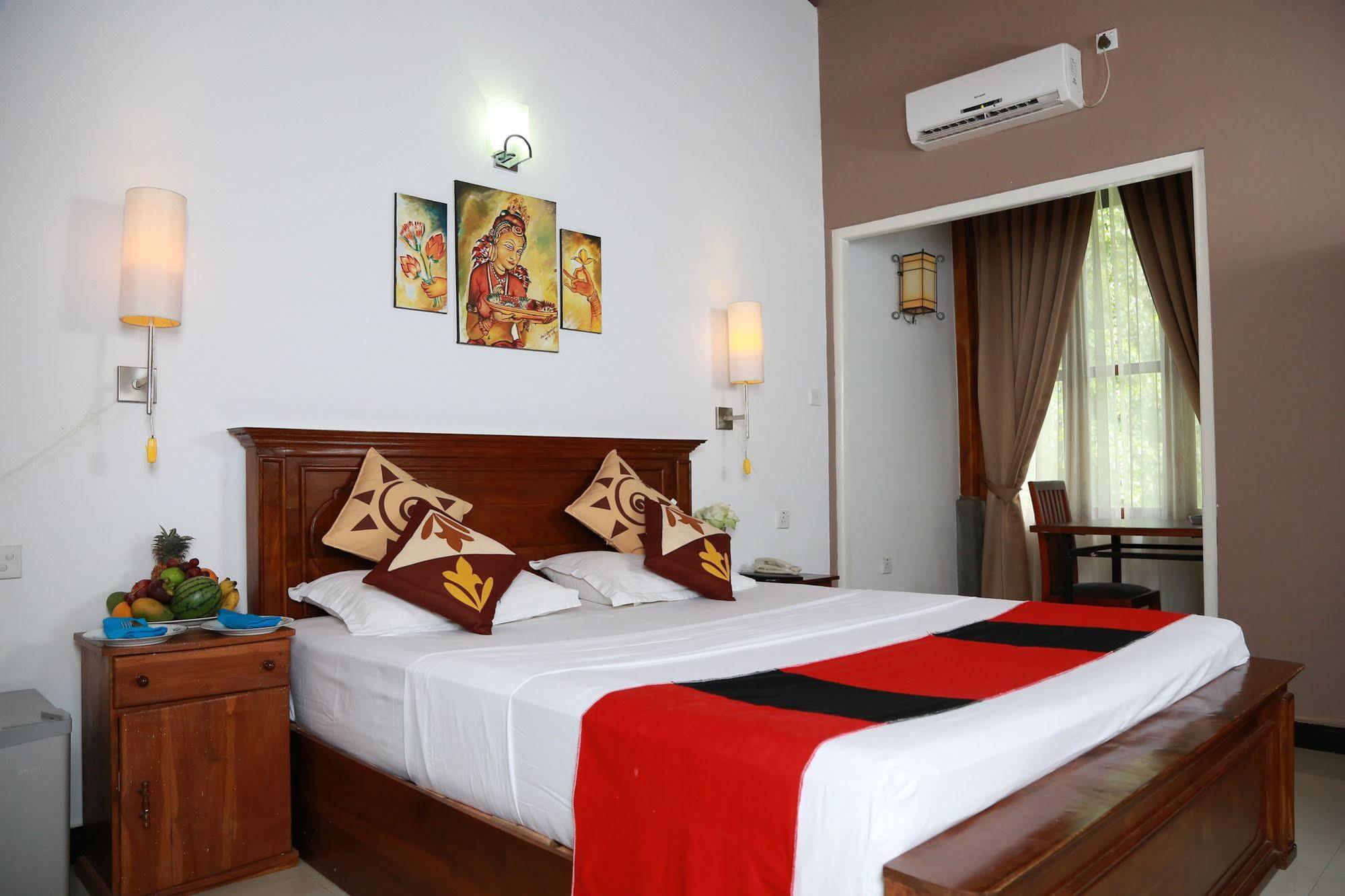 Grand Kalundawa - Dambulla'S Hidden Secret Otel Dış mekan fotoğraf