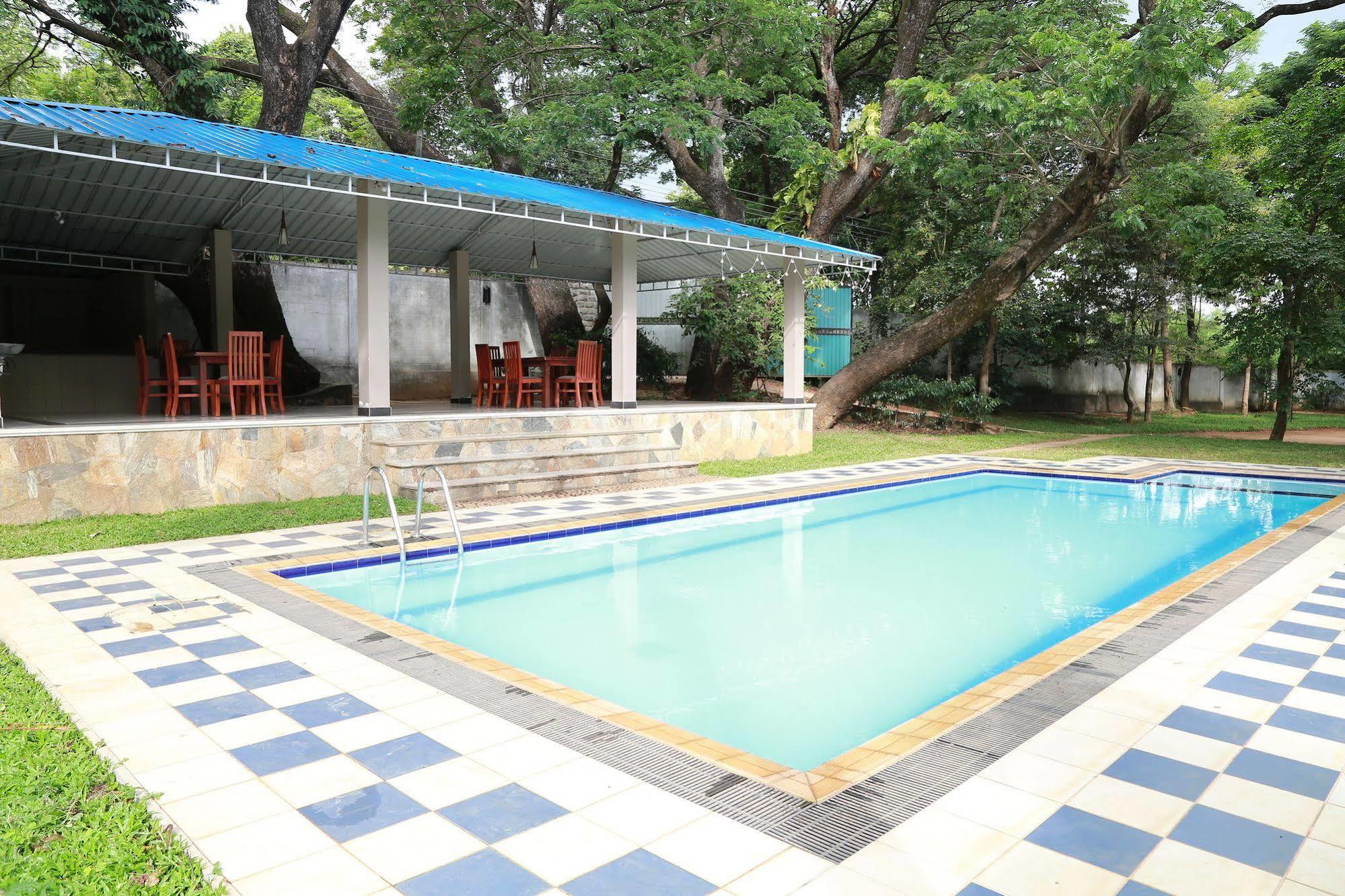 Grand Kalundawa - Dambulla'S Hidden Secret Otel Dış mekan fotoğraf