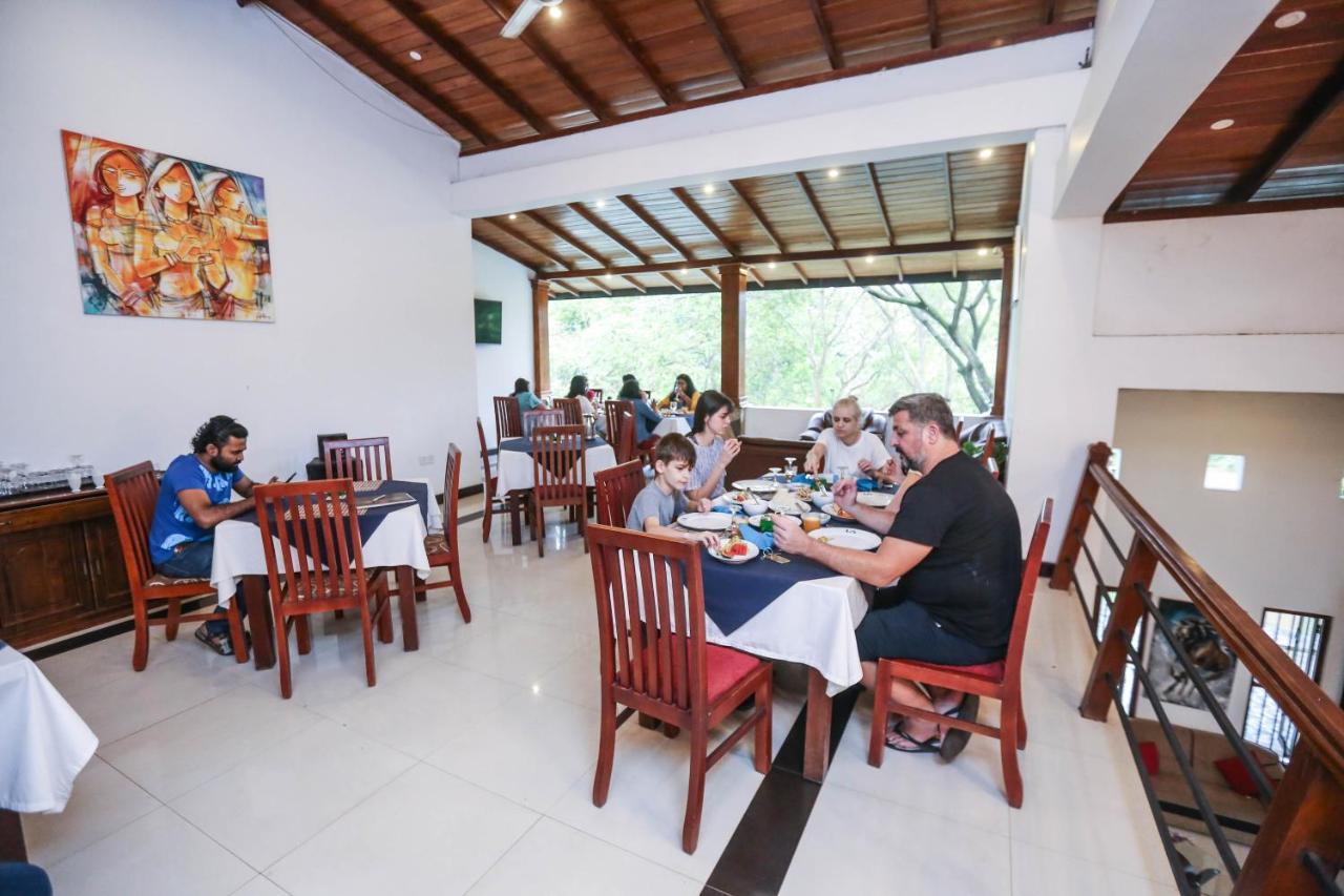 Grand Kalundawa - Dambulla'S Hidden Secret Otel Dış mekan fotoğraf