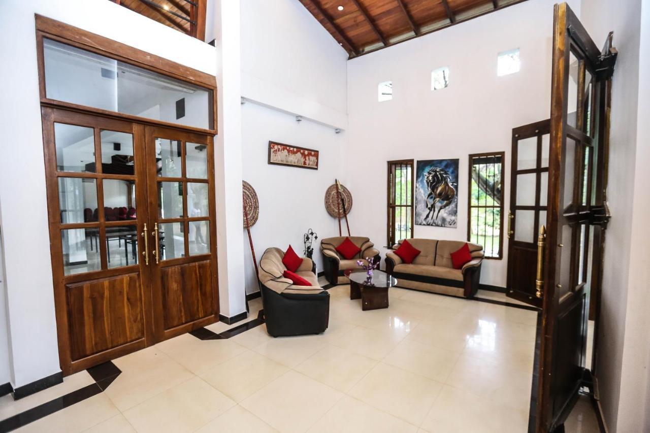 Grand Kalundawa - Dambulla'S Hidden Secret Otel Dış mekan fotoğraf